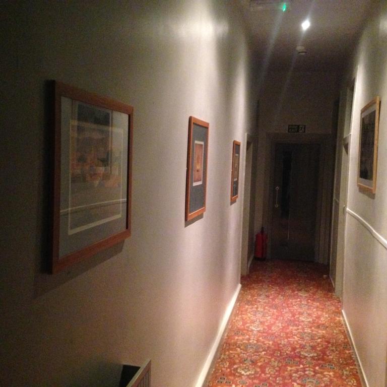 Peek-A-Booze - Budget Hotel - Adults Only แบล็คพูล ห้อง รูปภาพ